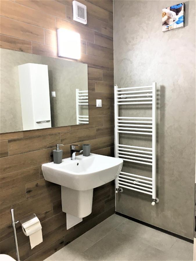 Mountain View Escape Apartment Brasov Ngoại thất bức ảnh