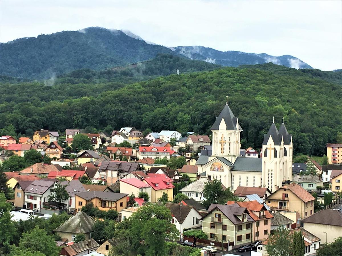 Mountain View Escape Apartment Brasov Ngoại thất bức ảnh